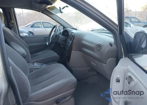 2002 Chrysler Town & Country Ex из США, поврежденный, VIN 2C4GP74LX2R725069